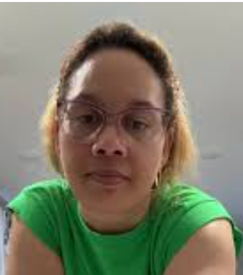 <em>Ana Cáceres</em>